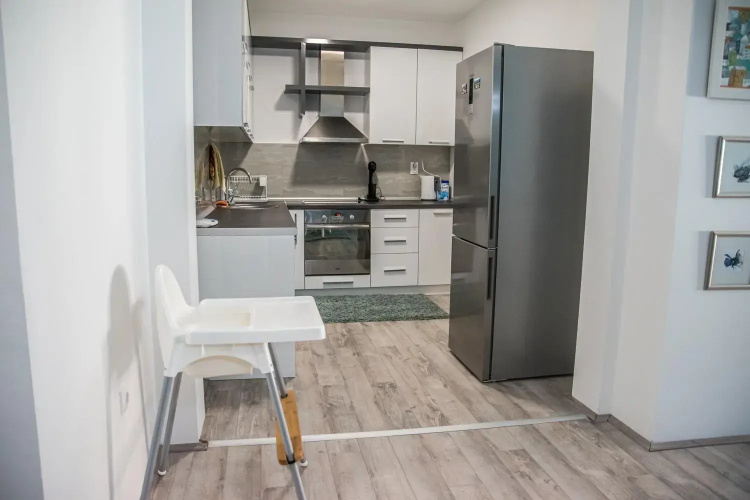 L&L Luxury Apartments