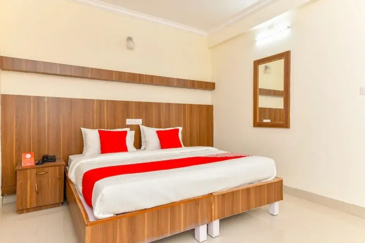 OYO Flagship 30720 Hotel Grand Casa