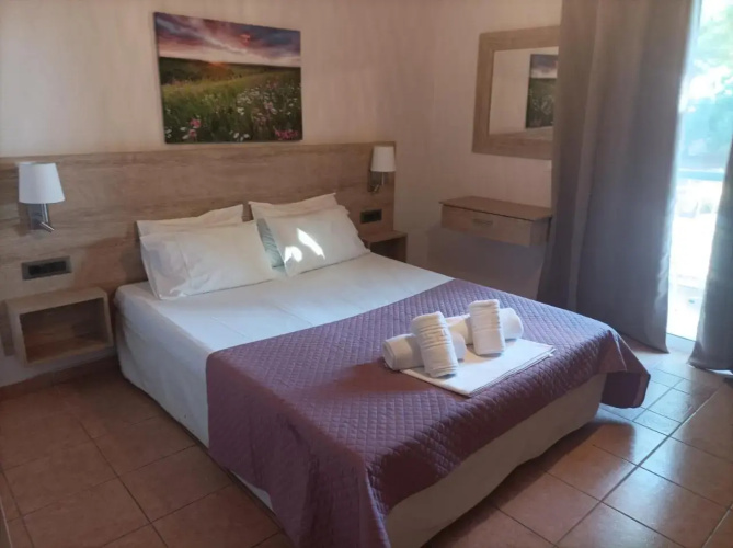Nikolaos Studios Skala