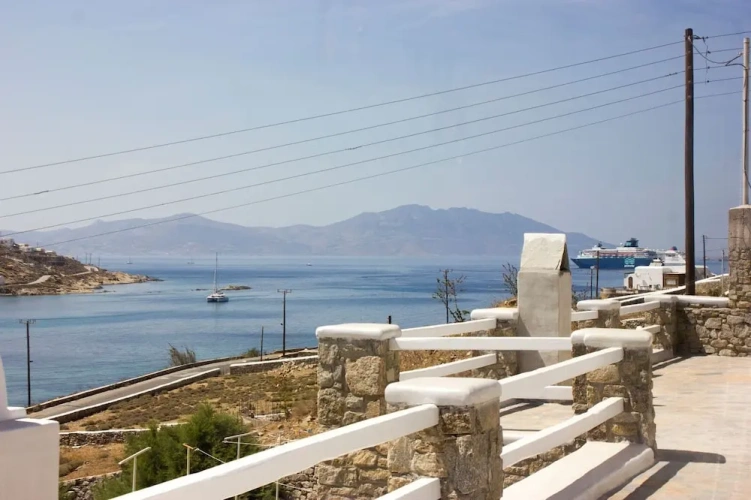 Superior Quadruple Studio with sea view
