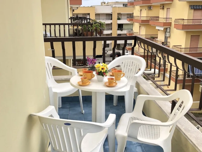 2 Bedrooms Apartment with balcony