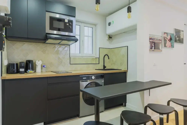 Modern Studio - 4P- Sacre-coeur