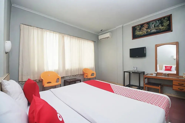 OYO 2079 Jambi Raya Hotel