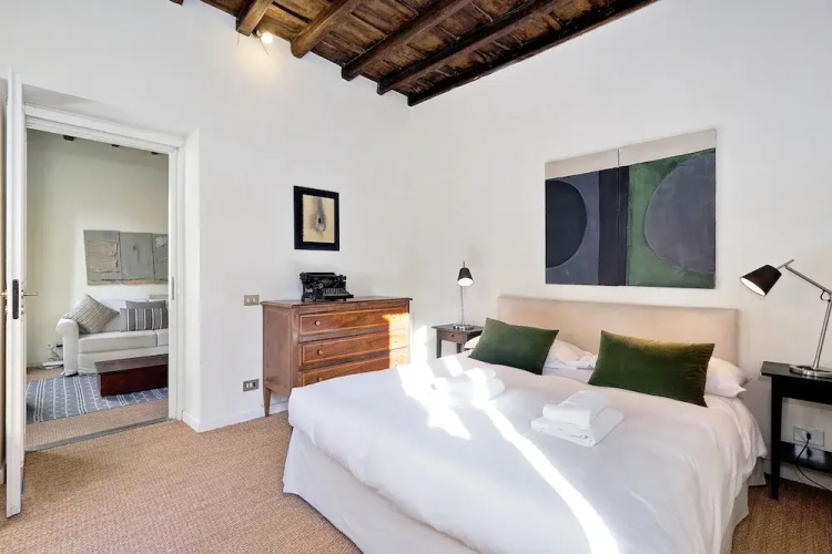 Trevi Charming Apartment