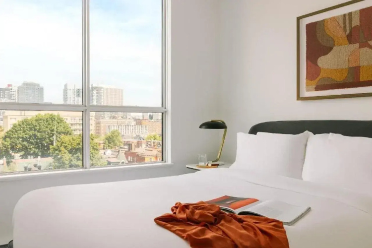 Best Western Plus Ottawa Downtown Suites