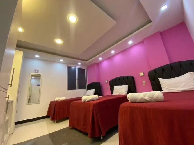 3 Bedrooms Apartment