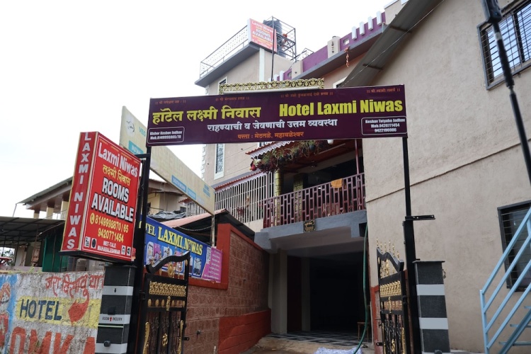 Hotel Laxmi Niwas - Mahabaleshwar