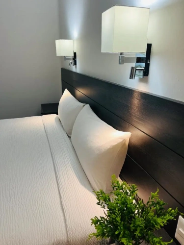 1 Bedroom Double Suite