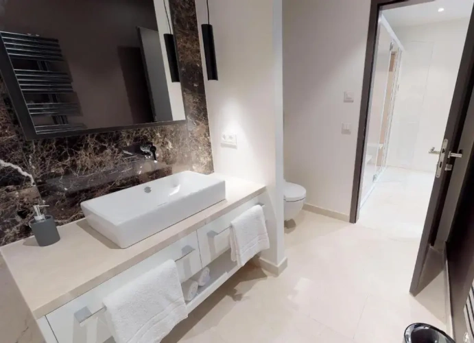 Superior Apartment