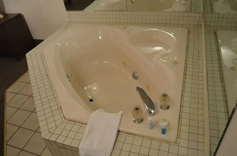 Americas Best Value Inn