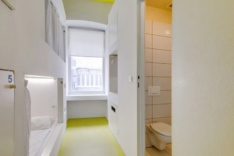 Design Hostel Goli & Bosi