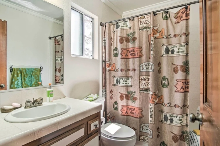 3 Bedrooms Cottage