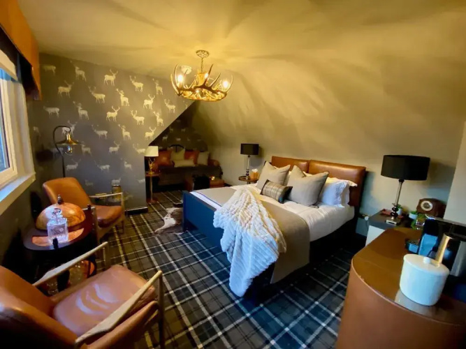 Abbotsford Hotel