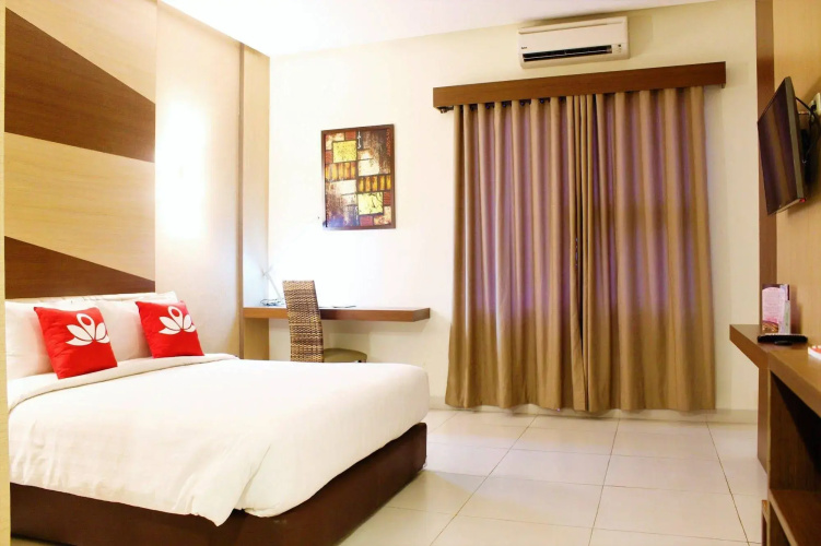 ZEN Rooms Cideng Timur Raya