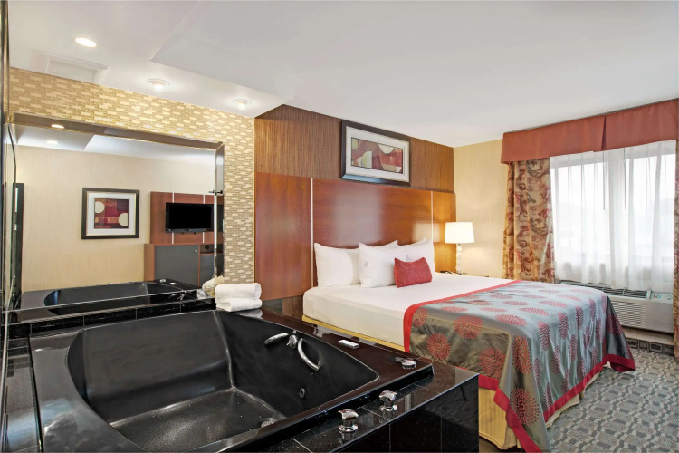 Ramada Hotel Staten Island