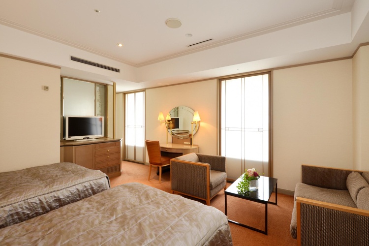 Superior Twin room