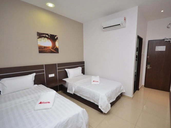 Premier Twin room