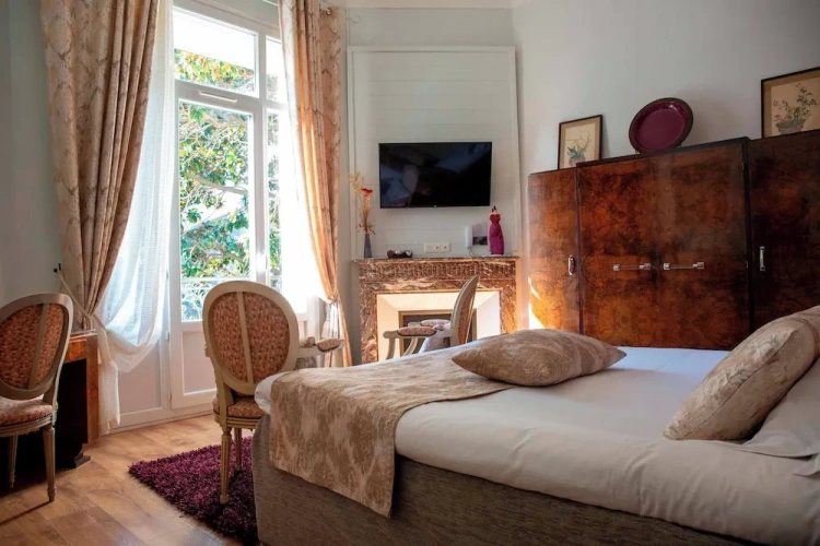 Deluxe room with balcony