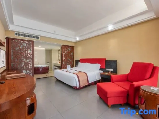 1 Bedroom Business Suite