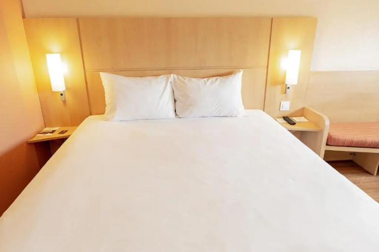 ibis Oviedo