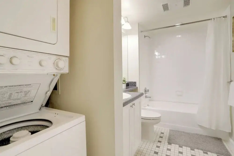 Pentagon City Apt Cozy & Convenient