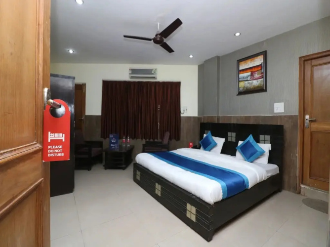 Hotel Dev Palace