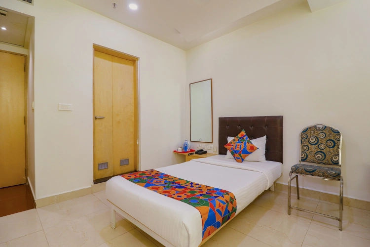 Deluxe Single room