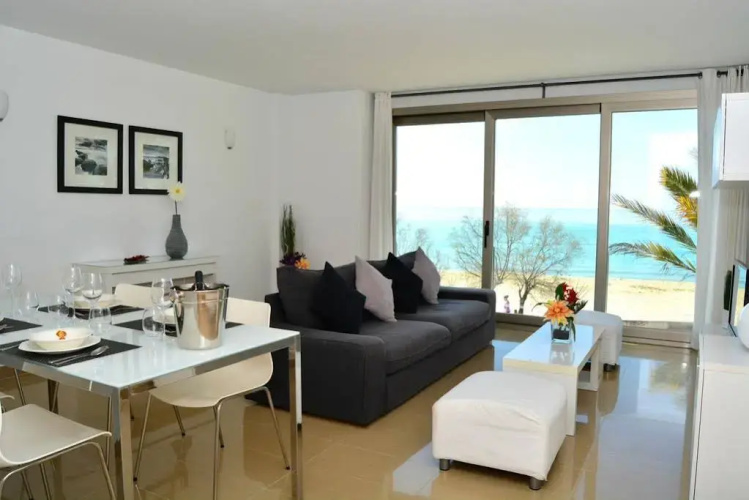 Apartamentos Delfín