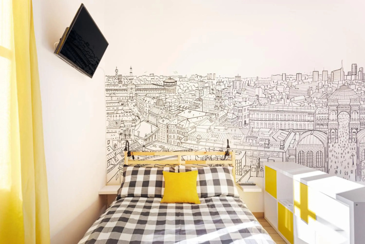 A Yellow Touch - Modern Studio in Isola Milano