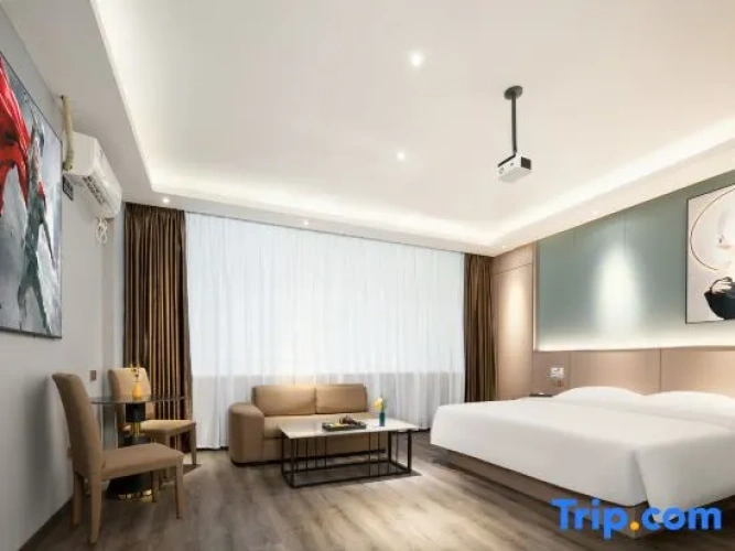 Standard Twin Family room
