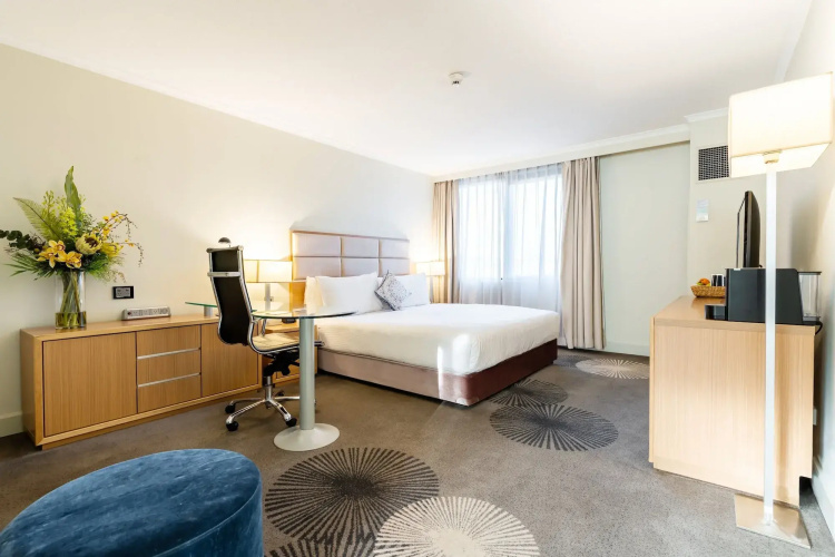 Holiday Inn Parramatta by IHG