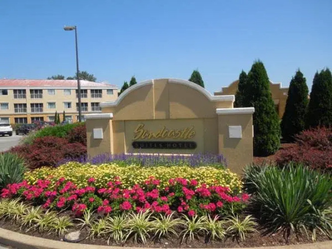 Cedar Point's Sandcastle Suites