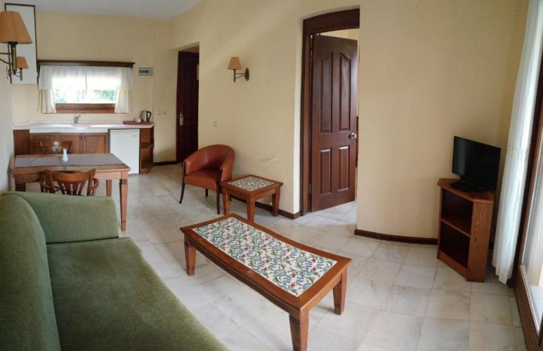 Suite with balcony and with view