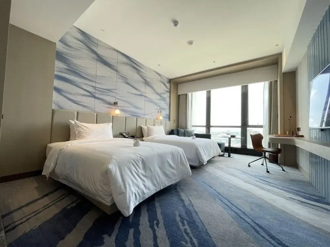 White Swan VYV Hotel
