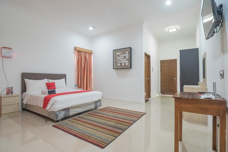 Deluxe Triple Family room