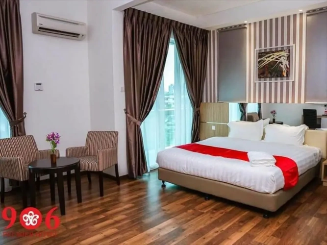 Premier Junior Suite with balcony
