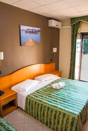 Superior Triple room