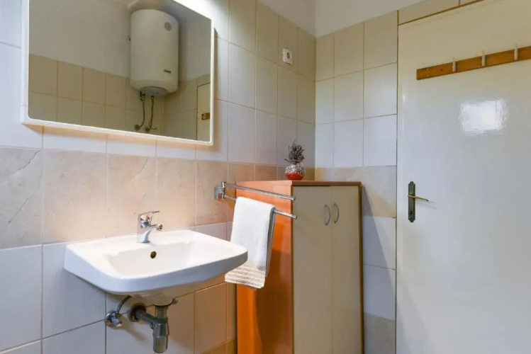 Apartment Petar