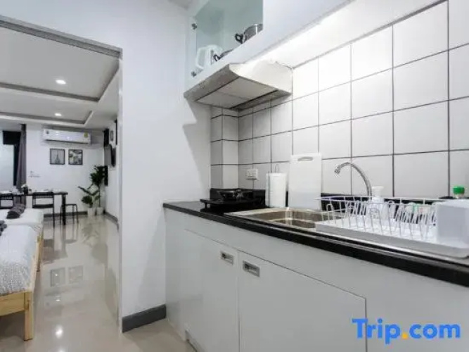 P3 Silom Large 2beds full kitchen WIFI 4-6pax
