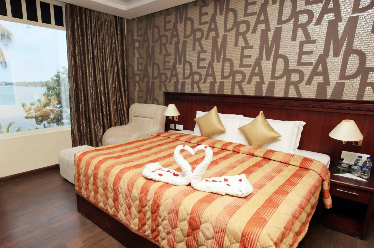 Hotel Allseason