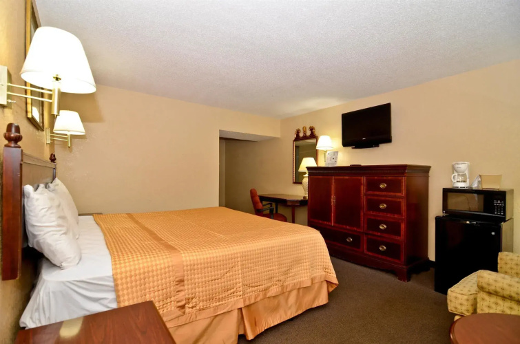 Americas Best Value Inn Smithfield