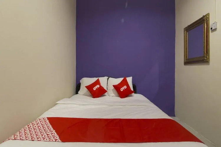Oyo 89463 Sp Hotel