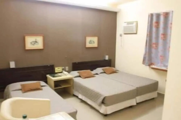 Casa Amarela Executive Hotel