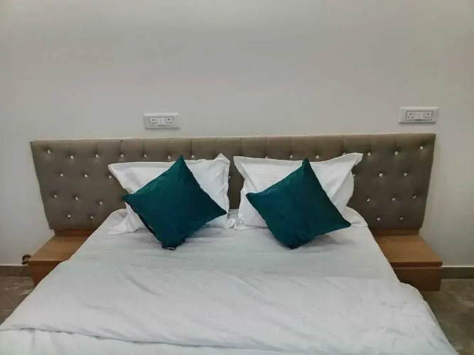 Royal Suites