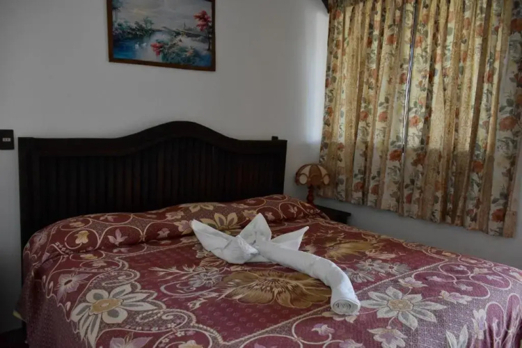 Hotel Yara