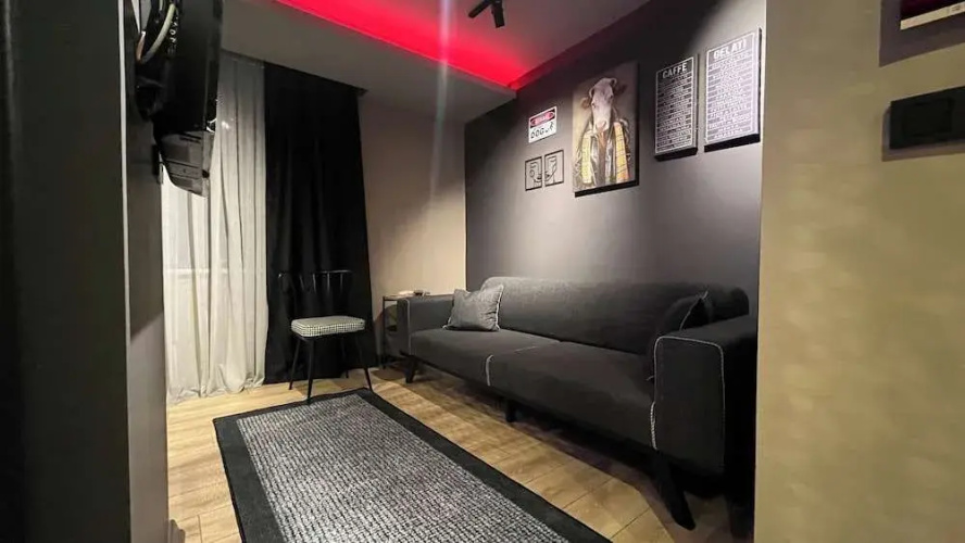 Thalia Suites Hotel