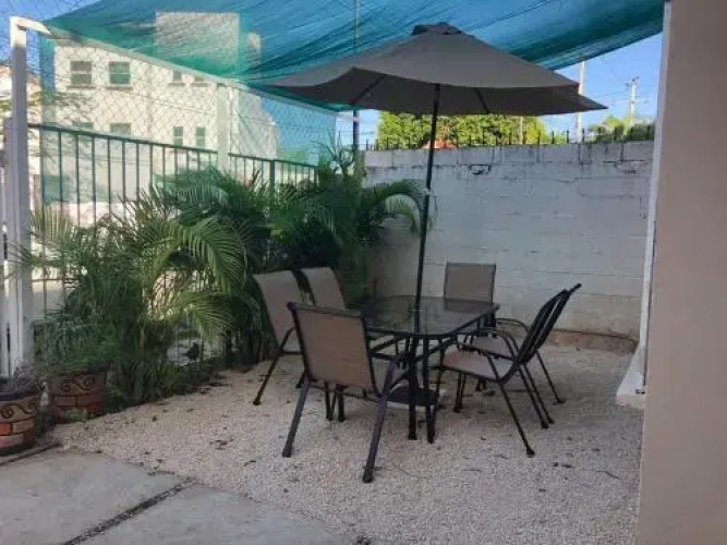 HOSPEDAJE VACACIONAL CANCúN AZúL II
