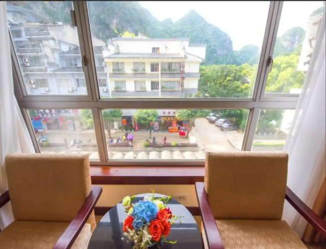 Li River Hotel