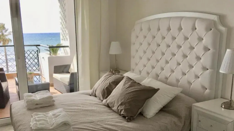 MI CAPRICHO A17 Beachfront Apartment