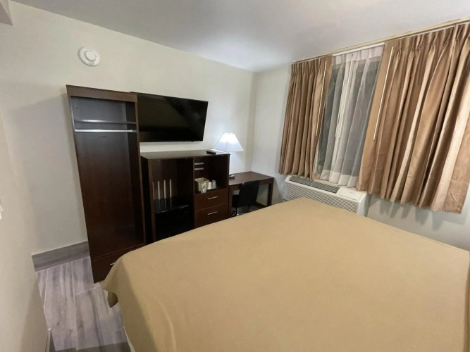 Hotel 369 Brooklyn